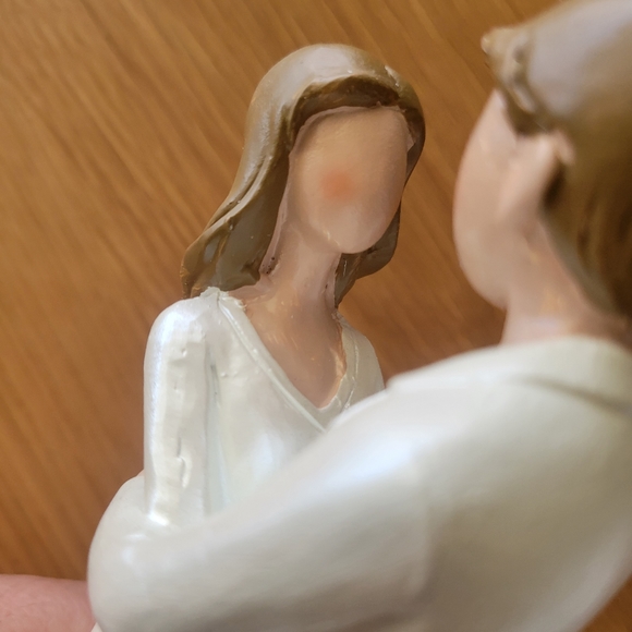 Romantic Hand-Painted Couple Figures - Picture 3 of 7